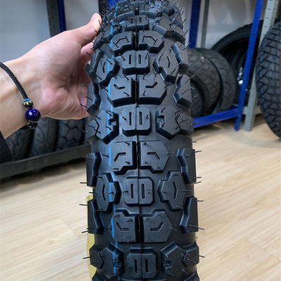 Pneus de motocicleta asequibles 90/90-18 con carcasa de neumáticos y 35%-55% de contenido de caucho