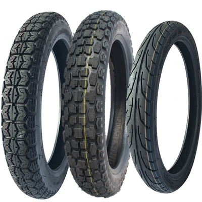 Pneumático de motocicleta 17 pulgadas Motocicleta con diseño profundo Capacidad de producción de 5000 piezas por día