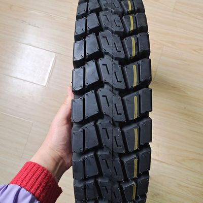 Super 4.50-12 neumático de moto sin tubo con OEM aceptable
