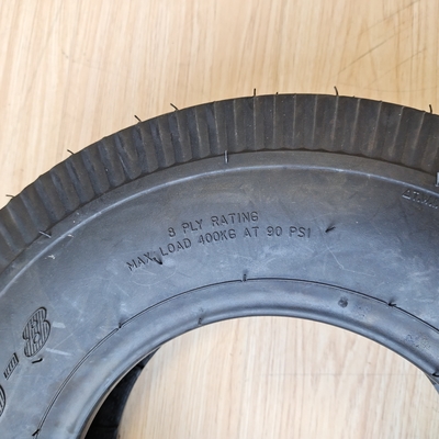 Negro 4.00-8 Bajaj neumático de tres ruedas para motocicleta Hecho de caucho natural de acero nylon