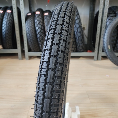 250-17 8PR Ply Rating neumáticos de motocicleta Japón neumáticos de carreras planas para su beneficio