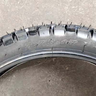 Pneus de motocicletas 2.75-17 Casilla de neumáticos sin tubo con tecnología avanzada