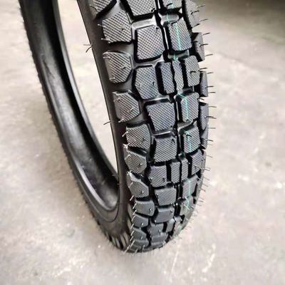 Pneus de motocicletas 2.75-17 Casilla de neumáticos sin tubo con tecnología avanzada