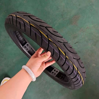 Alta durabilidad 90/90-18 neumático de motocicleta de patrón popular con 5000 piezas por día Producción