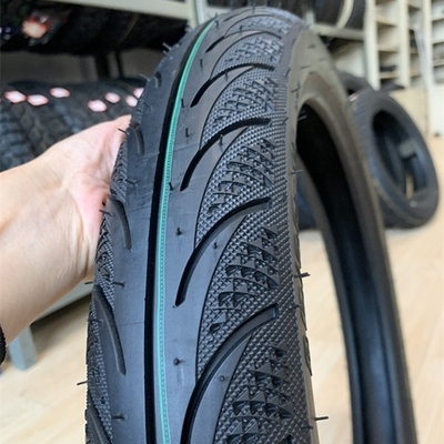 Experimenta viajes suaves con neumáticos de moto 70/90-17 de colores y 20000 KM de vida útil
