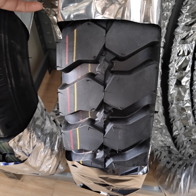 Cubierta de neumáticos de motocicletas 4.50-12 Rendimiento y durabilidad garantizados