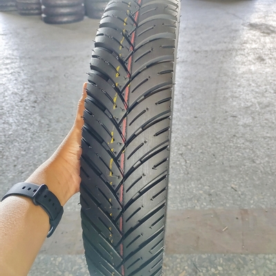 4.2kg Peso neumático de motocicleta de caucho blando 100/90/18 120/80/17 100/90-17 120/70/17 909017
