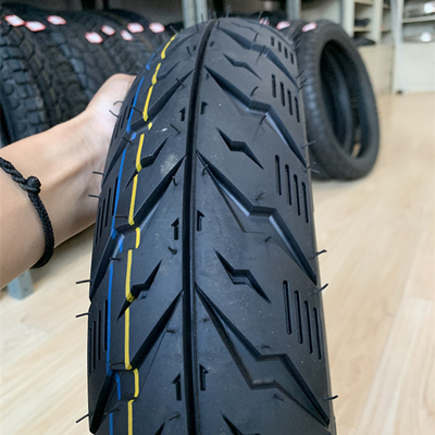 Contenido en caucho del 35% al 55% de los neumáticos Leo Motocicleta 100/90-14 para distribuidores del puerto de Qingdao