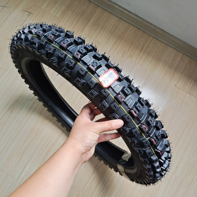 Pneumático de motocicleta sin tubo de nylon 80/100-19 para el mercado africano y para su sustitución/reparación