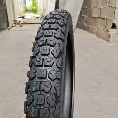 Pneus de piedra de fuego de alta resistencia a la tracción Pneus de motocicleta 90 90 19 en el puerto de Qingdao