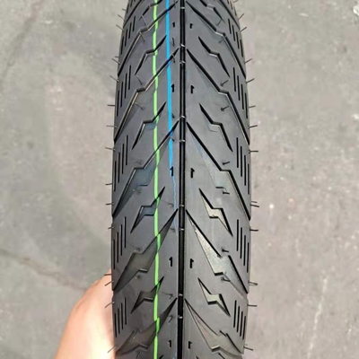 Contenido de caucho del 35% al 55% neumáticos para motocicletas sin tubos 100/80-14 90/80-14 con larga vida útil
