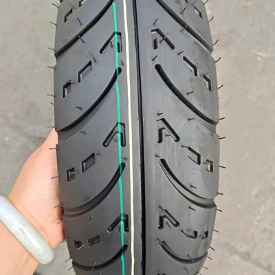5000 piezas por día Capacidad de producción Casilla de neumáticos para neumáticos sin tubo de motocicletas 120/70 12