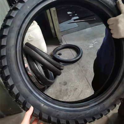 Resistencia a la tracción 10.5 neumático de motocicleta 110/90 16 para la promoción del mercado africano
