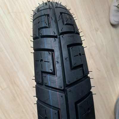 Super neumático de goma para motocicletas 90/90/18 con capacidad de producción de 5000 piezas por día