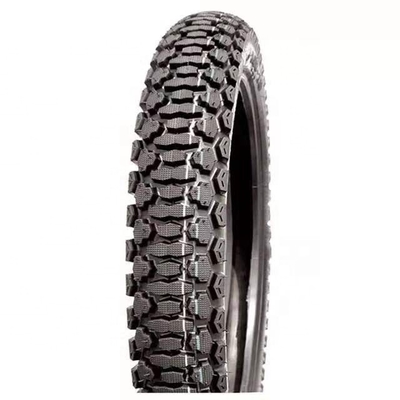 Cordial neumático de motocicleta 3.00-18 La opción preferida para el reemplazo / reparación