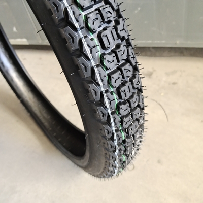 280kpa Alto contenido de caucho Pneumático de motocicleta fuera de carretera 275-21 275 21 para el mercado africano