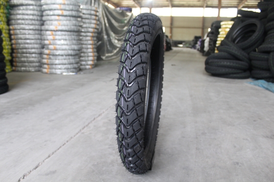 Tubo de motocicleta de Burkina Faso 2.75-17 275-17 con capacidad de carga de 178 kg y contenido de caucho