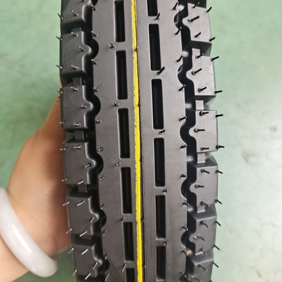 Patrón 4.00-8 400-8 MRF neumáticos para motocicletas para compradores de América del Sur y Oriente Medio