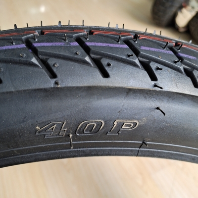 Super neumáticos para motocicletas 70/100-17 60/100-17 para el mercado africano dentro del puerto de Qingdao