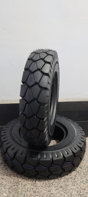 CEAT 400-8 Pneumático indio para Bajaj Tuk Tuk 280kpa Presión de aire 13000PCS Carga QTY/40'HQ