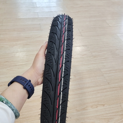 Conducción suave con 35%-45% de contenido de caucho neumáticos de motocicleta 70/90-17 80/90-17 90/90-17
