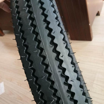 Diseño de patrón profundo de neumáticos de motocicleta de tubo interno 4.50-18 4.00-19 para una fácil instalación