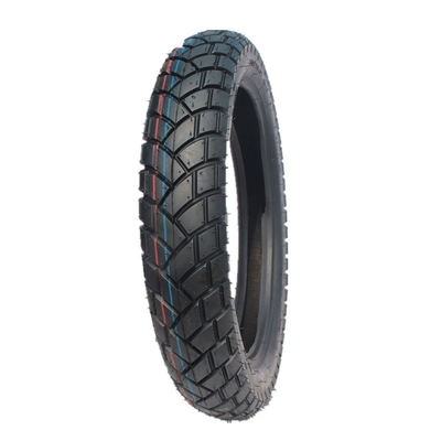 Malasia 120/80-17 Pneus sin tubo para motocicletas 35%-55% Contenido de caucho para un agarre superior