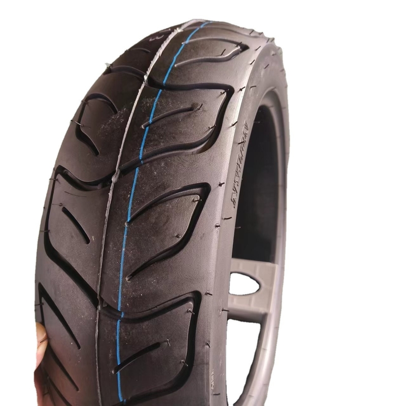 Materia prima natural de acero de caucho de nylon 130/70-13 neumáticos de motocicleta para la fiabilidad
