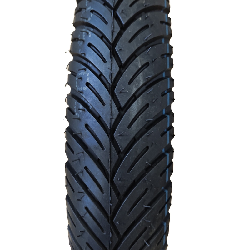 Neumático de motocicleta de nylon de acero natural de caucho 90/90-17 con un contenido de caucho del 35% al 55%