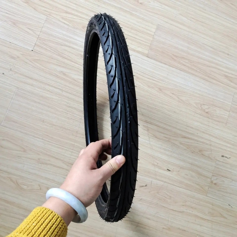 Experiencia de manejo superior con neumáticos de motocicleta 45/90-17 50/90-17 50/80-17