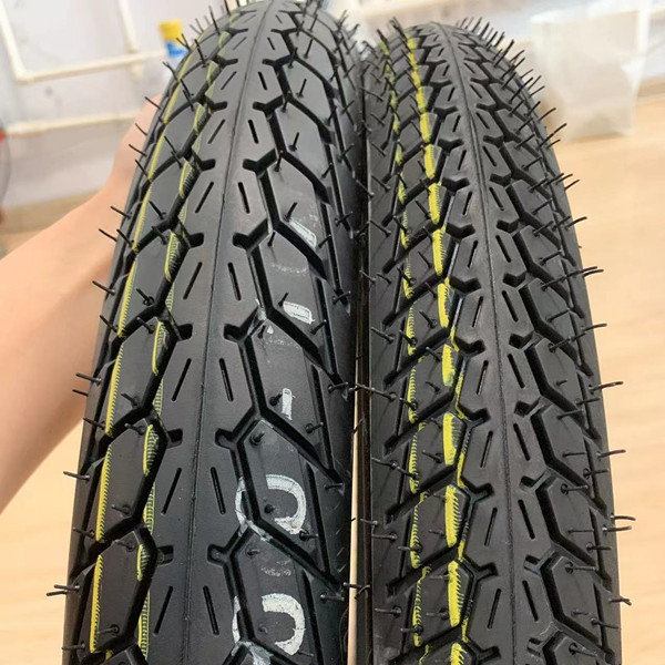 60/100-17 neumáticos de motocicleta con carcasa de neumáticos duraderos hechos en Tailandia 25 días de entrega