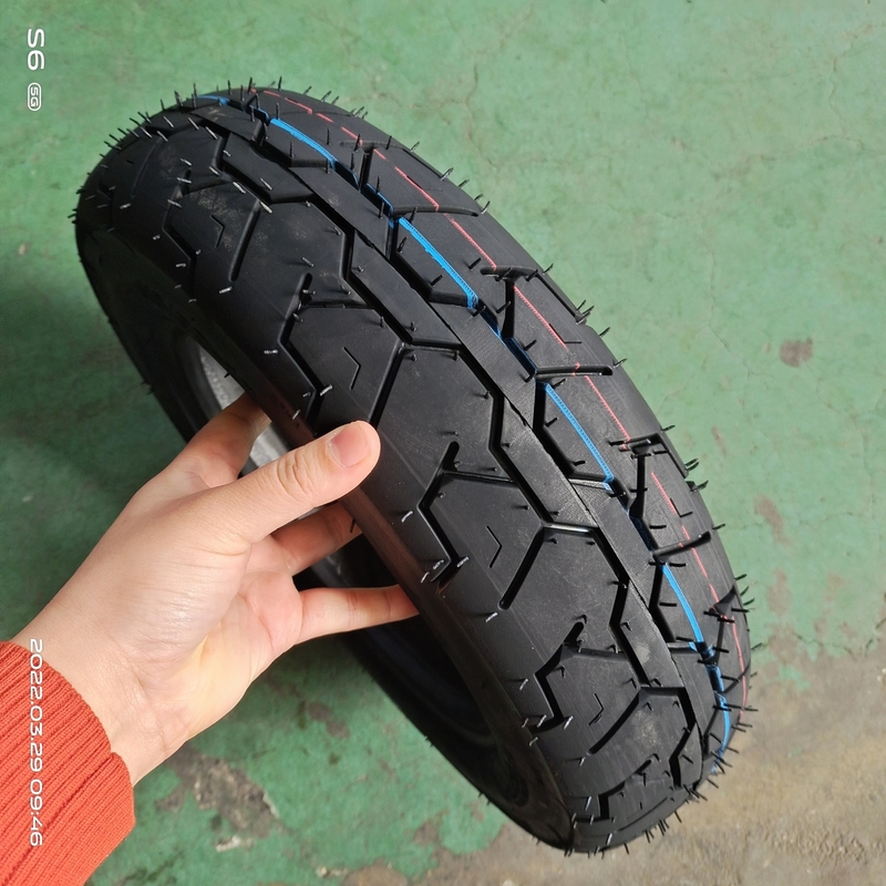 10 pulgadas de neumático de motocicleta 110/90-10 6 Ply Rate con caucho negro y 35%-55% de contenido de caucho