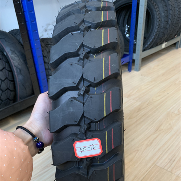 20000 KM Vida laboral Turquía neumáticos de motocicleta con diseño de patrón profundo en Turquía