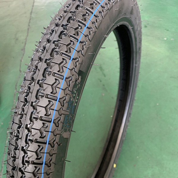 250-17 8PR Ply Rating neumáticos de motocicleta Japón neumáticos de carreras planas para su beneficio