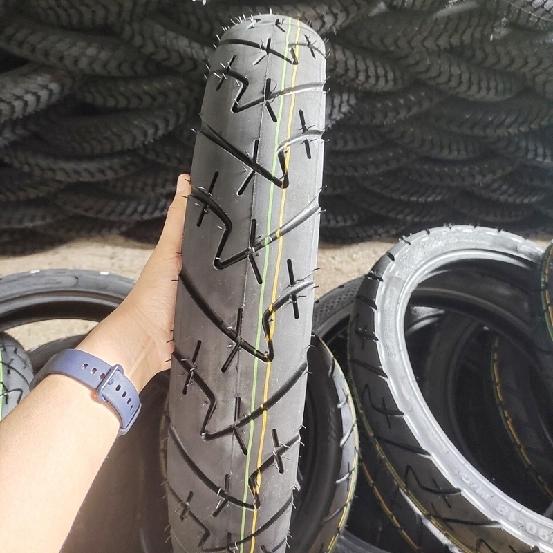 Reemplazo/reparación de neumáticos de motocicletas 90/90-18 con una capacidad de producción de 5000 piezas por día