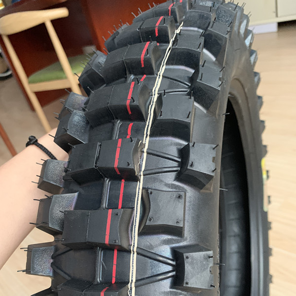 Direct Deep Design neumáticos de motocicleta 110/100-18 para el mercado africano y asequible
