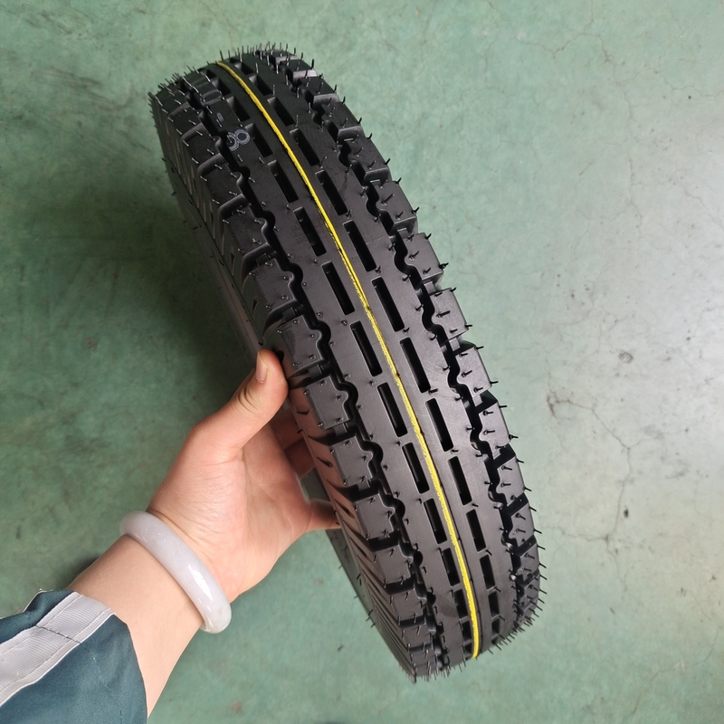 Patrón 4.00-8 400-8 MRF neumáticos para motocicletas para compradores de América del Sur y Oriente Medio
