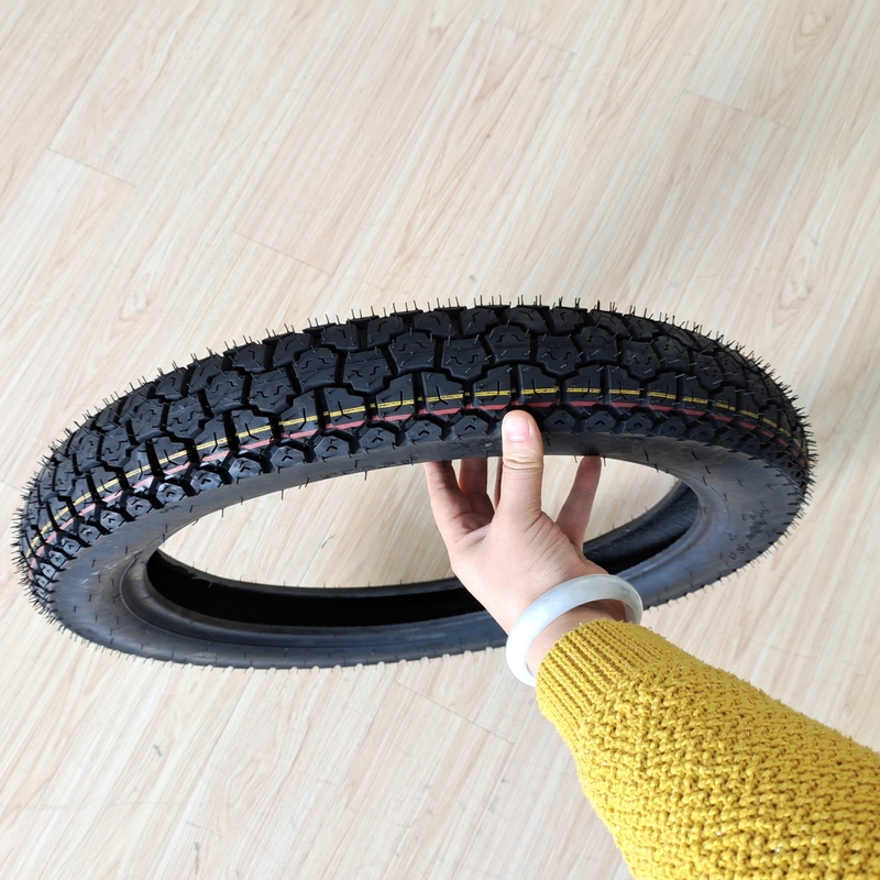 Tiempo de entrega Dentro de 25 días neumáticos para motocicletas 3.00-17 Fabricación para el mercado africano